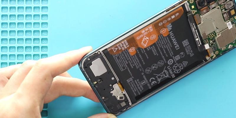 华为手机尾插信号检测方法的研究与应用（探索提高华为手机尾插信号检测准确性的关键技术）