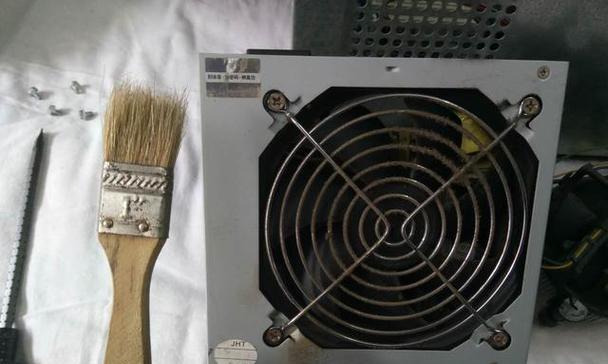 电脑机箱清灰后蓝屏了怎么恢复？（解决电脑蓝屏问题的有效方法）